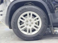 Land Rover Defender 90 2.0T P300 S - ფოტო 4