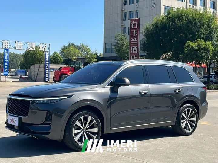 Li Auto ONE Extended Range 6-Seater