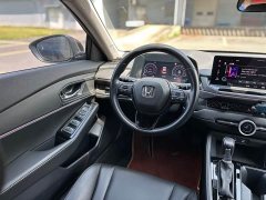 Honda Accord 260TURBO Luxury - ფოტო 13