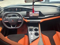 Changan UNI-V 1.5T Sport Edition - ფოტო 10
