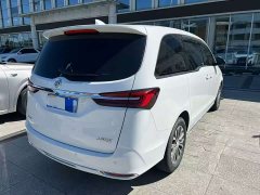 Buick GL8 Land Business Class Smart Edition - ფოტო 2
