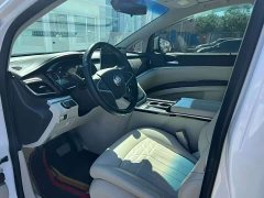 Buick GL8 Land Business Class Smart Edition - ფოტო 3