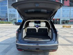 NIO ES8 2026 Six-Seat Executive Signature Edition - ფოტო 14