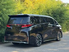 Toyota Vellfire 2024 Crown Hybrid 2.5L Premium Edition - ფოტო 15