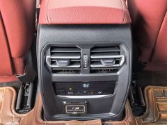 BMW 3 Series 2024 325i M Sports Night Package - ფოტო 16