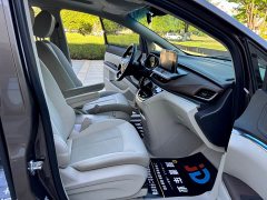 Buick GL8 2023 Land Business Class Comfort Edition - ფოტო 14