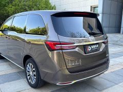 Buick GL8 2023 Land Business Class Comfort Edition - ფოტო 9