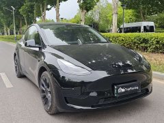 Tesla Model Y 2022 Rear-Wheel Drive - ფოტო 3