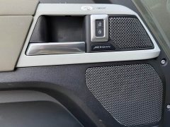 Land Rover Defender 110 P400 X-DYNAMIC HSE - ფოტო 13