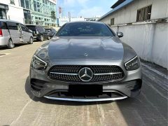Mercedes-Benz E-Class (Imported) E 260 Coupe - ფოტო 2