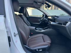 BMW 3 Series 320i M Sport Package - ფოტო 17