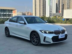 BMW 3 Series 320i M Sport Package - ფოტო 3