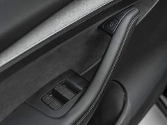Tesla Model Y Facelift Rear-Wheel Drive - ფოტო 12