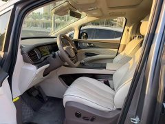 Denza D9 2022 DM-i 970 AWD Flagship - ფოტო 4