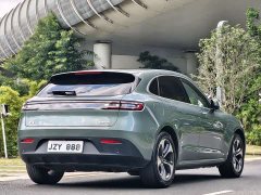 AITO M5 Extended Range RWD Standard - ფოტო 6