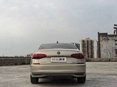 Volkswagen Passat 2020 Facelift 330TSI Elite National VI - ფოტო 4