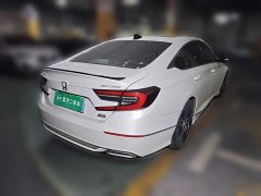 Honda Accord 260TURBO Phantom Night Premium Edition - ფოტო 4