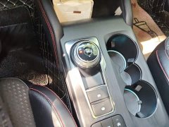 Ford Focus Hatchback EcoBoost 180 Automatic ST Line - ფოტო 10