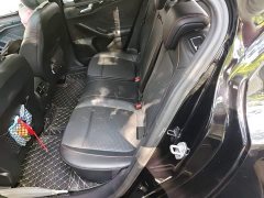 Ford Focus Hatchback EcoBoost 180 Automatic ST Line - ფოტო 13