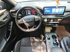 Ford Focus Hatchback EcoBoost 180 Automatic ST Line - ფოტო 6