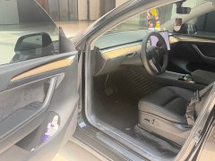 Tesla Model Y Rear-Wheel Drive - ფოტო 9