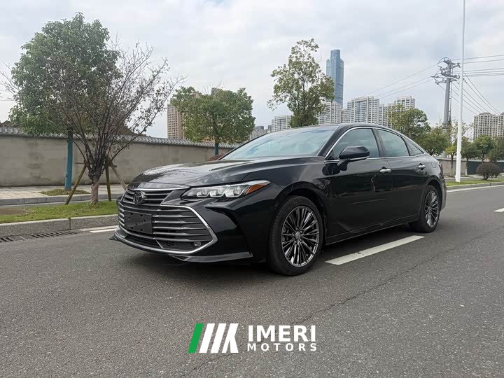 Toyota Avalon 2.0L Luxury