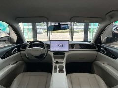 Geely Xing Yuan UP 410km Explorer Edition - ფოტო 7