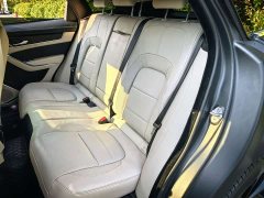 Jaguar F-PACE 250PS R-Dynamic SE - ფოტო 11