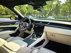 Jaguar F-PACE 250PS R-Dynamic SE - ფოტო 16