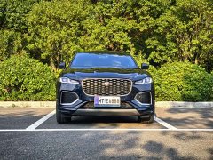 Jaguar F-PACE 250PS R-Dynamic SE - ფოტო 2