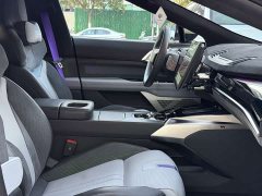 HiPhi Z 2023 Five-Seater - ფოტო 16