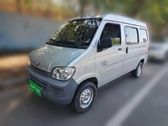 Wuling Zhiguang 1.5L Practical 5/7-seater - ფოტო 1