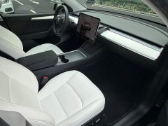 Tesla Model Y 2022 Facelift Long Range All-Wheel Drive - ფოტო 12