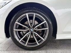 BMW 3 Series Facelift 320Li M Sport Package - ფოტო 15