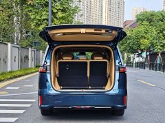 Voyah Lantu Dreamchaser PHEV AWD Excellence Kunpeng Edition - ფოტო 14