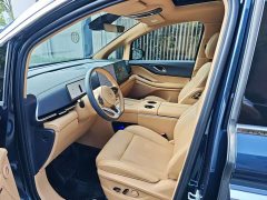 Voyah Lantu Dreamchaser PHEV AWD Excellence Kunpeng Edition - ფოტო 5