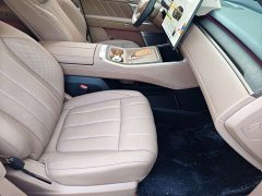 Nio Lerado L90 Max Six-Seater - ფოტო 10