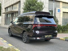 Dongfeng Forthing V9 200km Enjoy Edition Four-Seat Pop-Top Camper Van - ფოტო 13