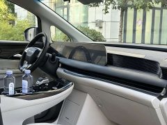 Dongfeng Forthing V9 200km Enjoy Edition Four-Seat Pop-Top Camper Van - ფოტო 9