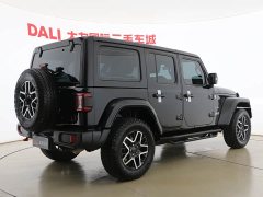 Jeep Wrangler 2.0T Sahara Four-Door - ფოტო 12