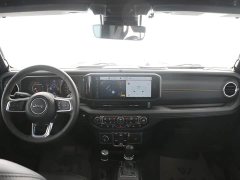 Jeep Wrangler 2.0T Sahara Four-Door - ფოტო 8