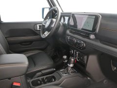 Jeep Wrangler 2.0T Sahara Four-Door - ფოტო 9
