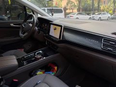 Volkswagen Viloran 380TSI Prestige - ფოტო 13