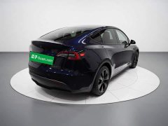 Tesla Model Y 2023 Long Range All-Wheel Drive - ფოტო 4