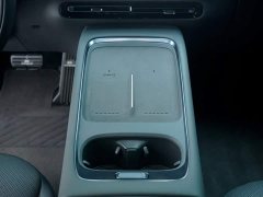 XPeng P7 Pure Electric 615 Max Flagship - ფოტო 14