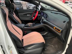 Changan UNI-T 1.5T Sport Premium Edition - ფოტო 8