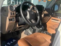 Toyota Land Cruiser (Imported) LC76 2.8T 40th Anniversary Edition - ფოტო 10
