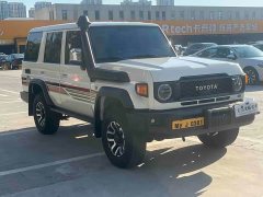 Toyota Land Cruiser (Imported) LC76 2.8T 40th Anniversary Edition - ფოტო 11