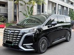 Denza D9 2022 DM-i 970 AWD Flagship - ფოტო 1
