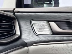 Denza BYD Denza D9 2022 DM-i 1040 Premium - ფოტო 13